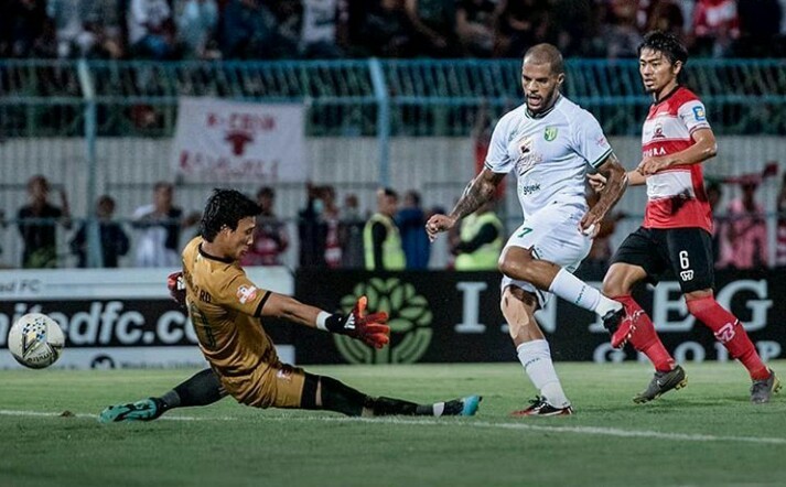 Babak I, Madura United Tertinggal 0-1 dari Persebaya
