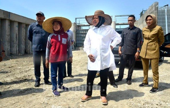 Antisipasi Genangan Musim Hujan, Risma Sidak Rumah Pompa