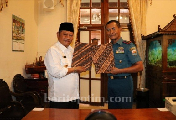 TNI AL Hibahkan Aset Lahan Sepanjang 18.530 M² untuk Frontage Road Waru-Buduran Sidoarjo