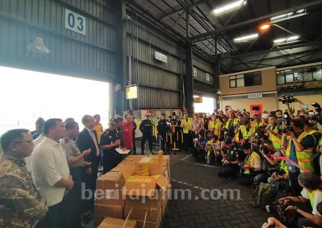 Begini Asal Mula Terbongkarnya Pemalsuan Merek Pulpen Impor