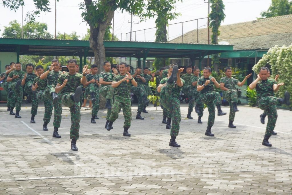 Anggota Kodim Ngawi Rutin Latihan Pencak Silat
