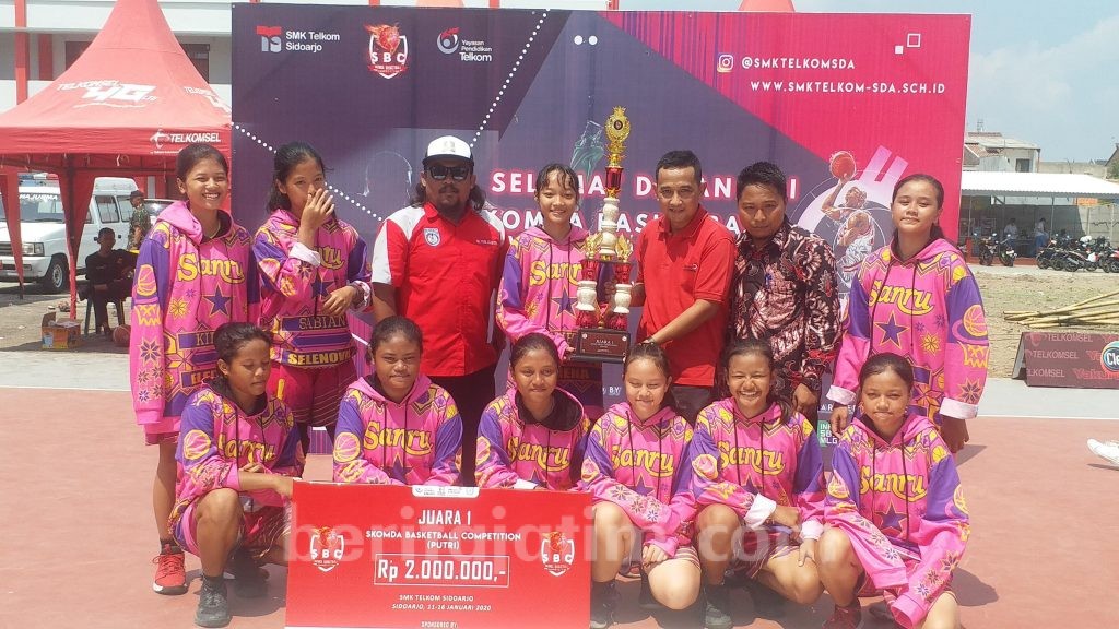 SMPK 4 Petra dan SMPN 3 Waru Juara SKOMDA Basketball Competition 2020