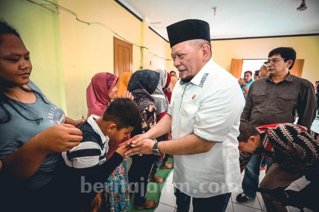 LaNyalla Sambangi Korban Banjir