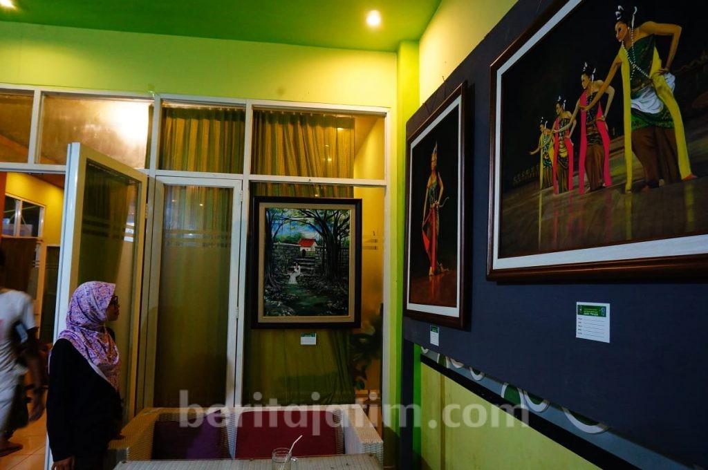 Selain Pameran Online, Perupa Tetap Butuh Galeri