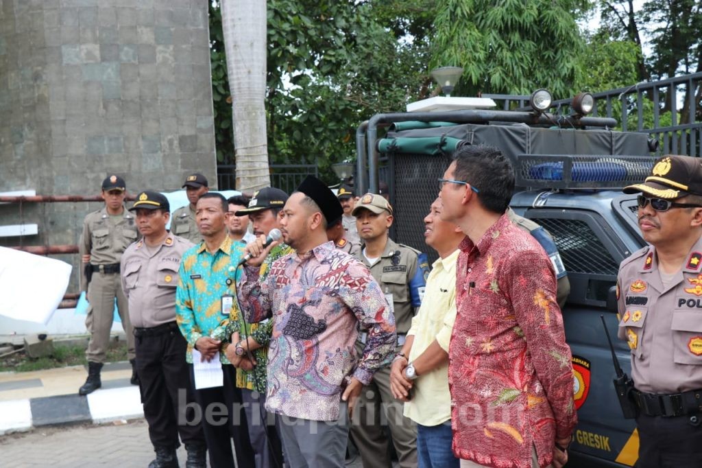 Usai Didemo, DPRD dan Pemkab Gresik Janji Selesaikan Persoalan Kali Lamong