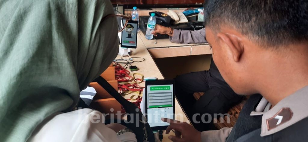 Pengunjung dan Tamu di Polrestabes Surabaya Wajib Registrasi Digital