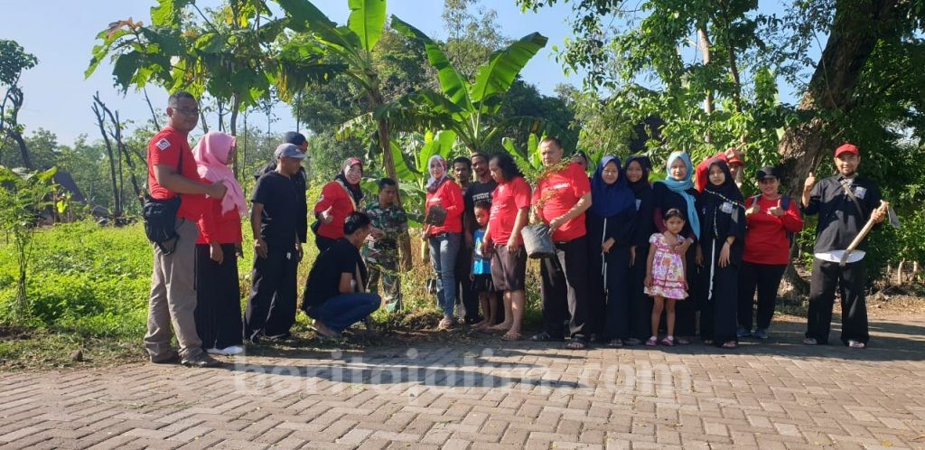 Laskar Ngawi Tanam Ribuan Pohon Bersama 6 Perguruan Silat