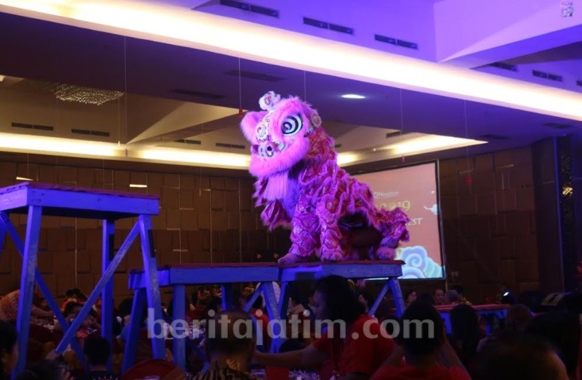 Semarak Imlek di Aston Madiun