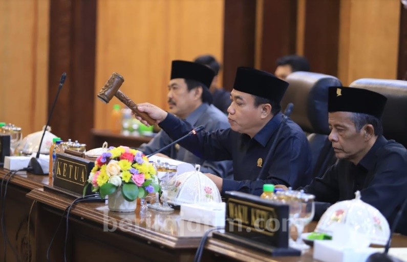 Bupati Kena OTT KPK, 2 Raperda Batal Disahkan di Paripurna