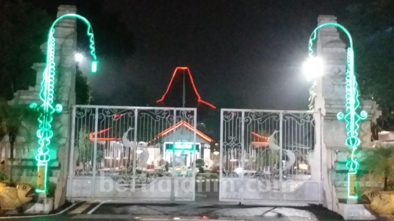 Aparat Penegak Hukum Bawa 4 Orang, Pendopo Sidoarjo Disterilkan