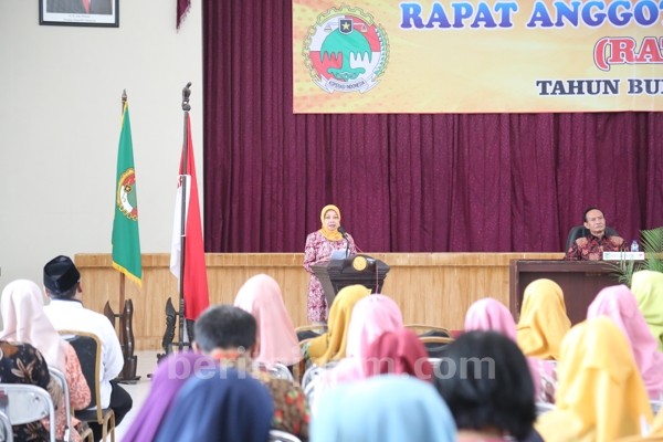 Hadiri RAT KPRI Canda Bhirawa Kabupaten Kediri, Bupati Pesan Peningkatan Pertanian Organik
