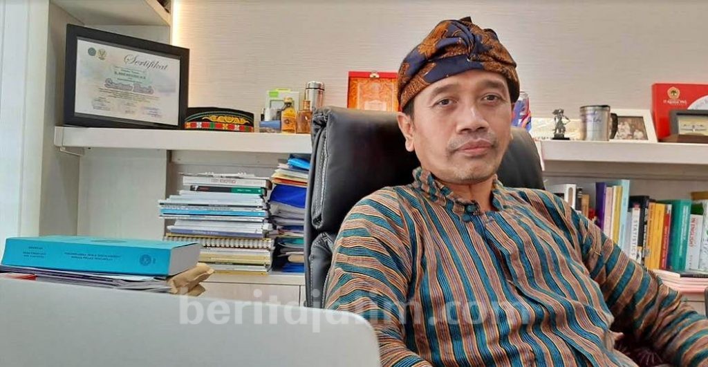 Kerajaan Fiktif, Dari Modus Penipuan, Gangguan Jiwa Hingga Masyarakat yang Sakit