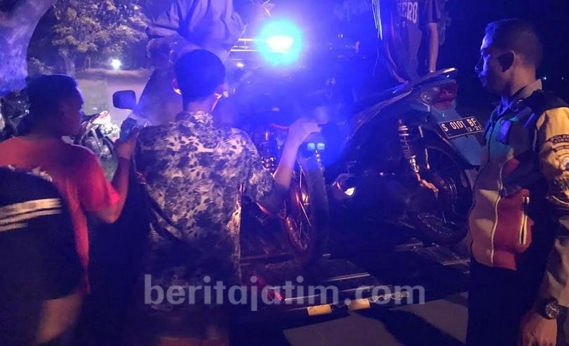 Polsek Senori Bubarkan Balap Liar, 2 Motor Diamankan