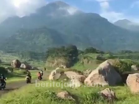 Viral Video Padang Savana Ada di Mojokerto