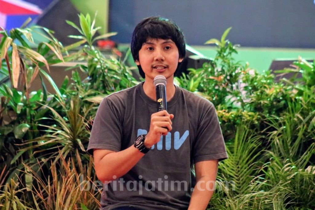 Co-Founder Riliv, Salah Satu Nama di Forbes Beri Motivasi Calon Maba Unair