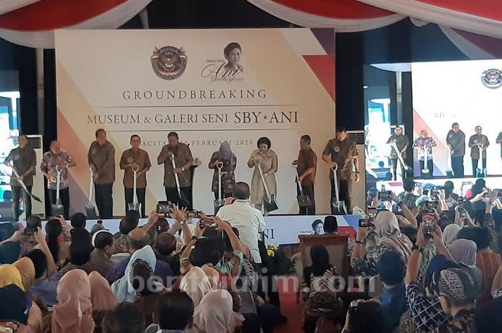 SBY Ungkap Inspirasi Pembangunan Galeri Seni SBY-ANI