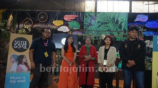 Band Duo Sister Kolaborasi dengan Sineas Film Jatim