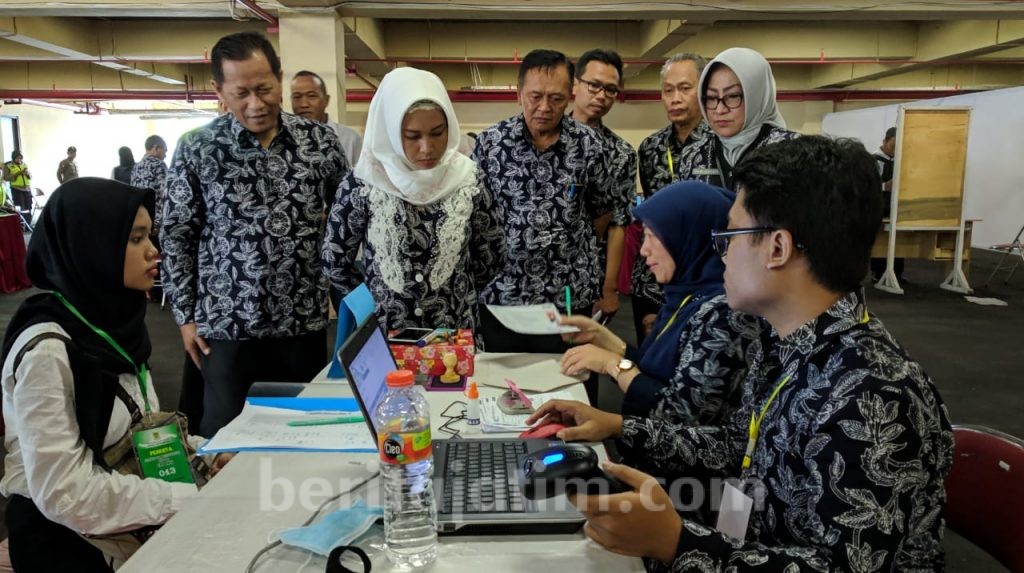 Wali Kota Mojokerto Pastikan Tes CPNS Berjalan Lancar