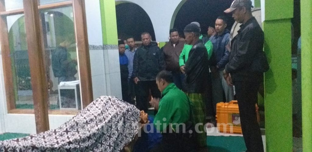 Pria Ini Tersengat Listrik di Masjid Jami Nur Rohman Dau