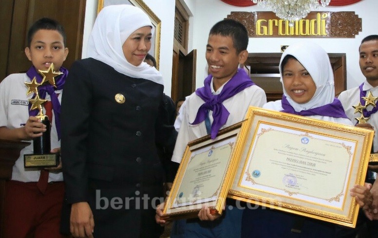 Kebijakan Strategis dan Fundamental Bawa Jatim Cerdas dan Sehat