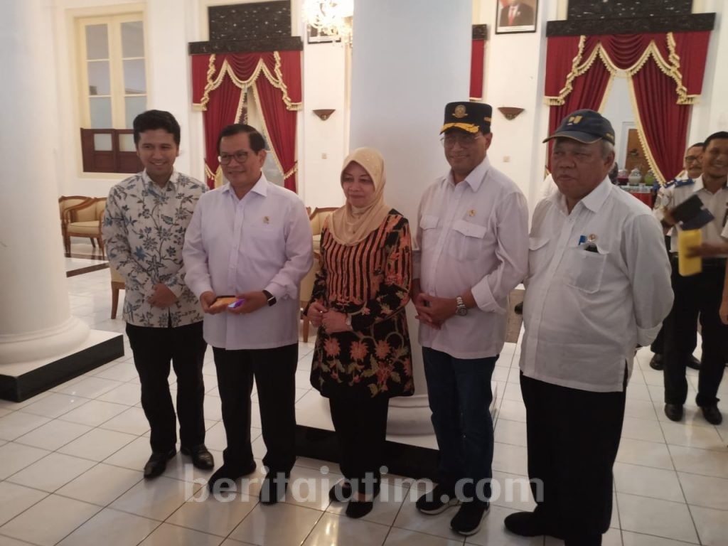 Tiga Menteri Rapat Persiapan Pembangunan Bandara Kediri
