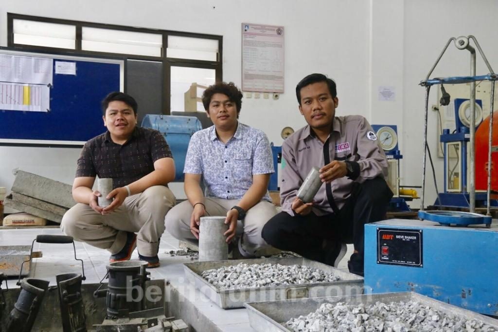Mahasiswa UMM Bikin Inovasi, Reruntuhan Bangunan Jadi Beton Daur Ulang