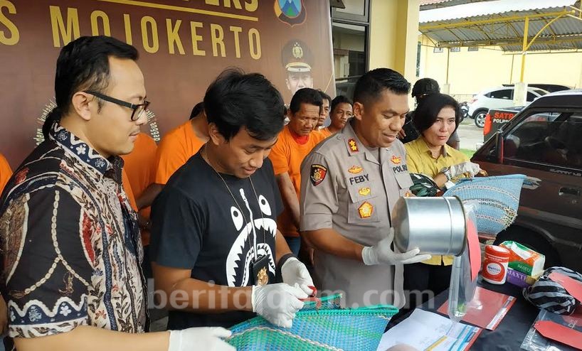 Gerebek Judi Sabung Ayam di Mojokerto, 33 Sepeda Motor Ditinggal Pemilik