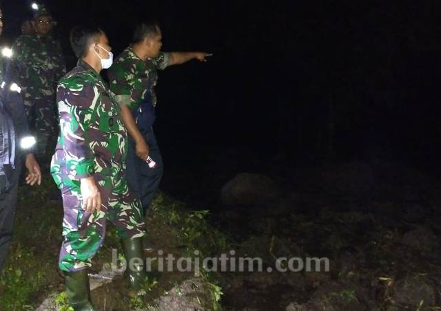 Dandim Ponorogo Turun Langsung Turun ke Lokasi Longsor
