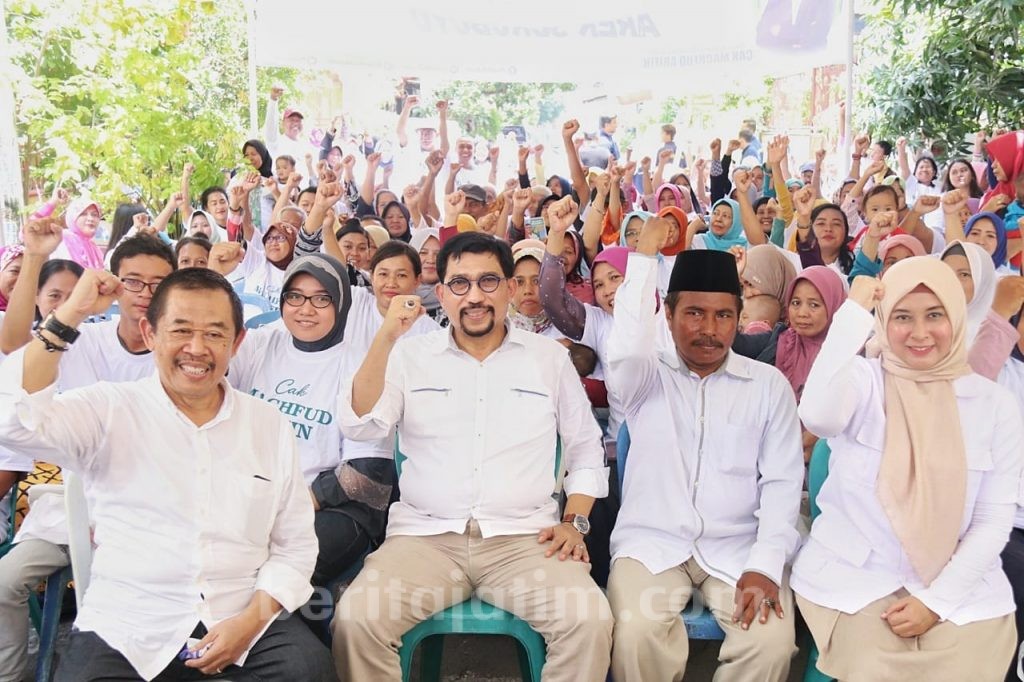Warga Tembok Dukuh Gembira Sambut Kedatangan Cak Machfud