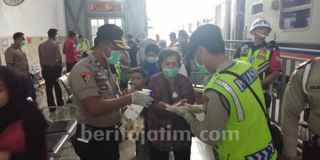 Polisi Sterilkan Stasiun Sidoarjo, Ada Apa?