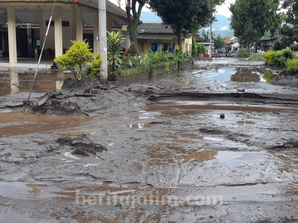 Kerusakan Banjir Bondowoso Mulai dari Mes Koramil Sampai KUA