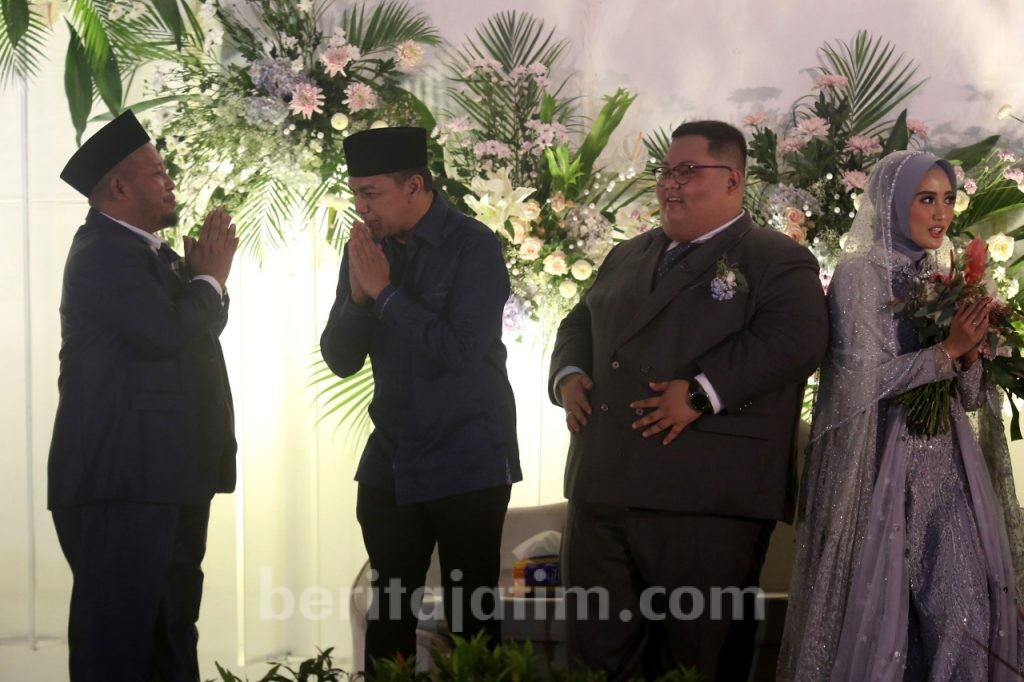 Resepsi Tetap Berlangsung, Tenaga Medis Siaga di Tengah Pesta Pernikahan