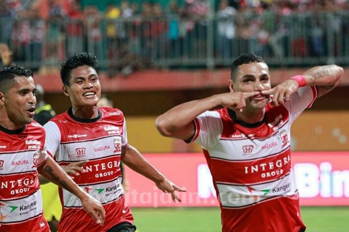 Coach RD Minta Pemain Tak Puas Diri