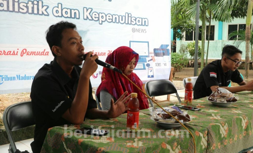 Siswa MAN 2 Pamekasan Diajak Bijak Manfaatkan Medsos