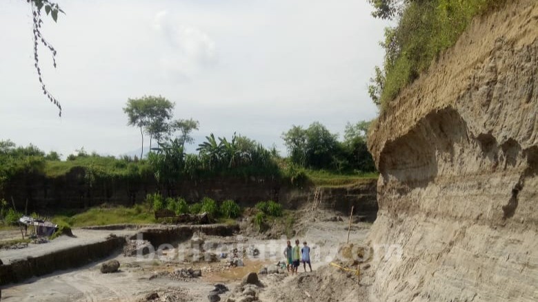 Sebabkan Korban Tewas, Lokasi Galian di Mojokerto Ditutup