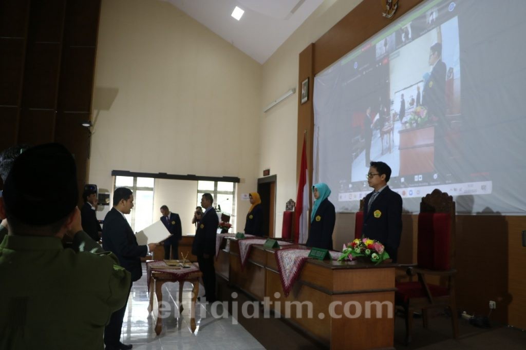 25 Dokter Baru Universitas Jember Dilantik Jarak Jauh