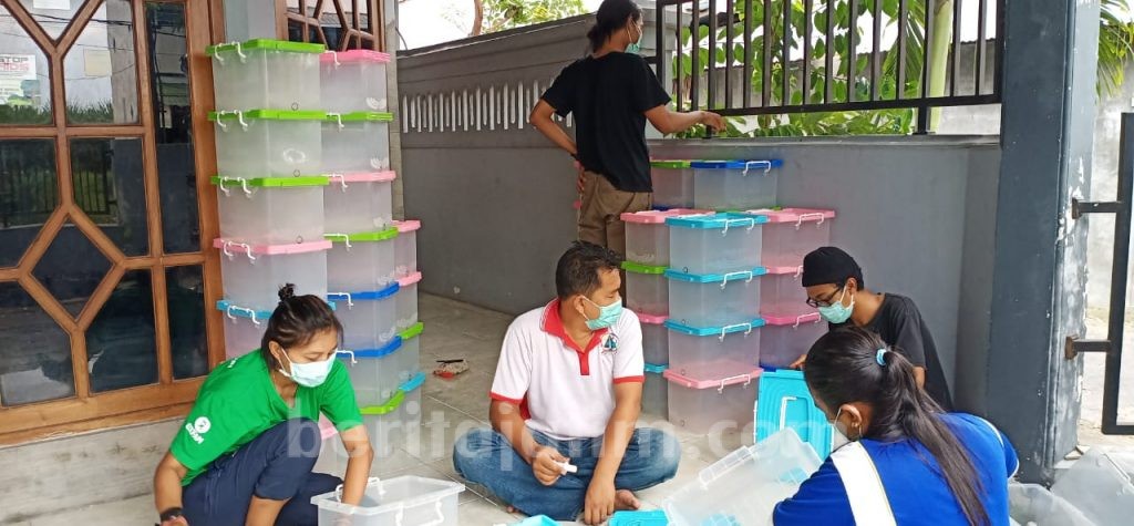 SuaR Beri Ratusan Tempat Cuci Tangan ke Eks Lokalisasi