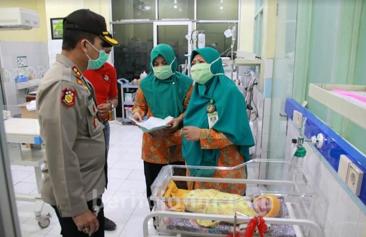Lemparkan Bayi, Ibu di Mojokerto Terancam Pasal Berlapis