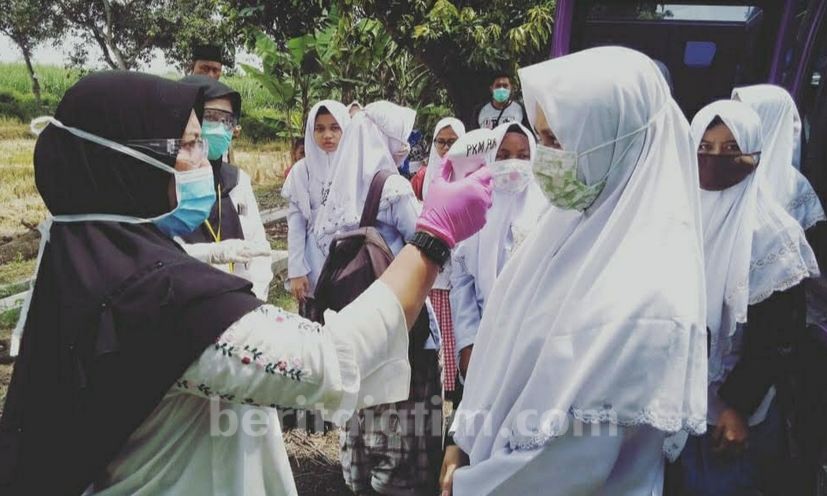 Periksa Kesehatan, 5 Orang Santri Ponpes Lirboyo Asal Mojokerto Sakit Demam