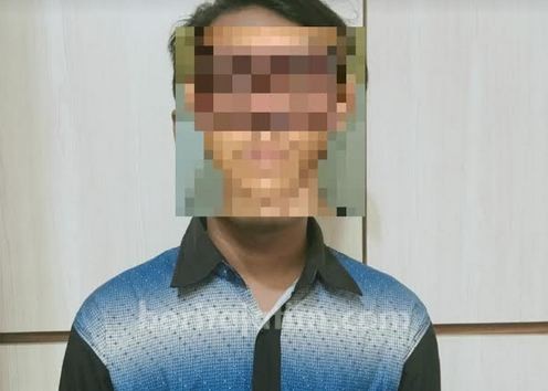 Jelang Tengah Malam, Pacar Masuk Kamar, Meniduri Siswa SMP