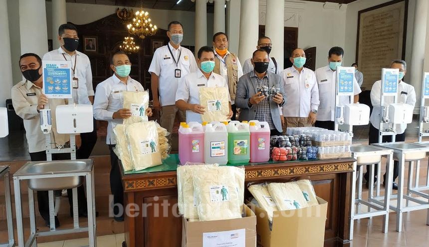 KC BRI Mojokerto Berikan Arahan dan Edukasi Masyarakat Lakukan Transaksi Online