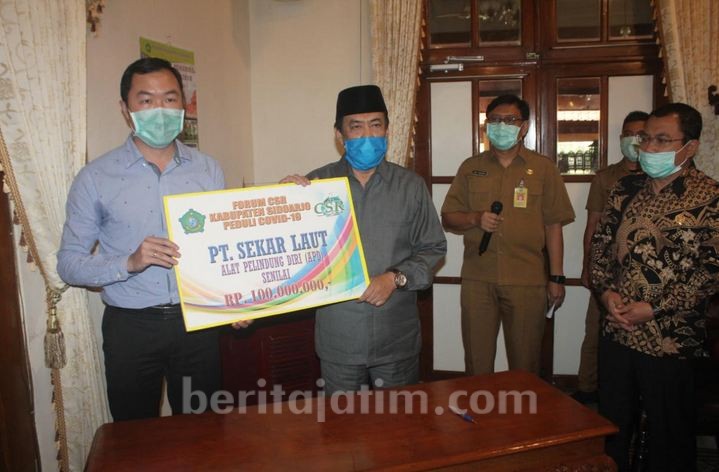 3 Perusahaan di Sidoarjo Sumbangkan APD ke Pemkab