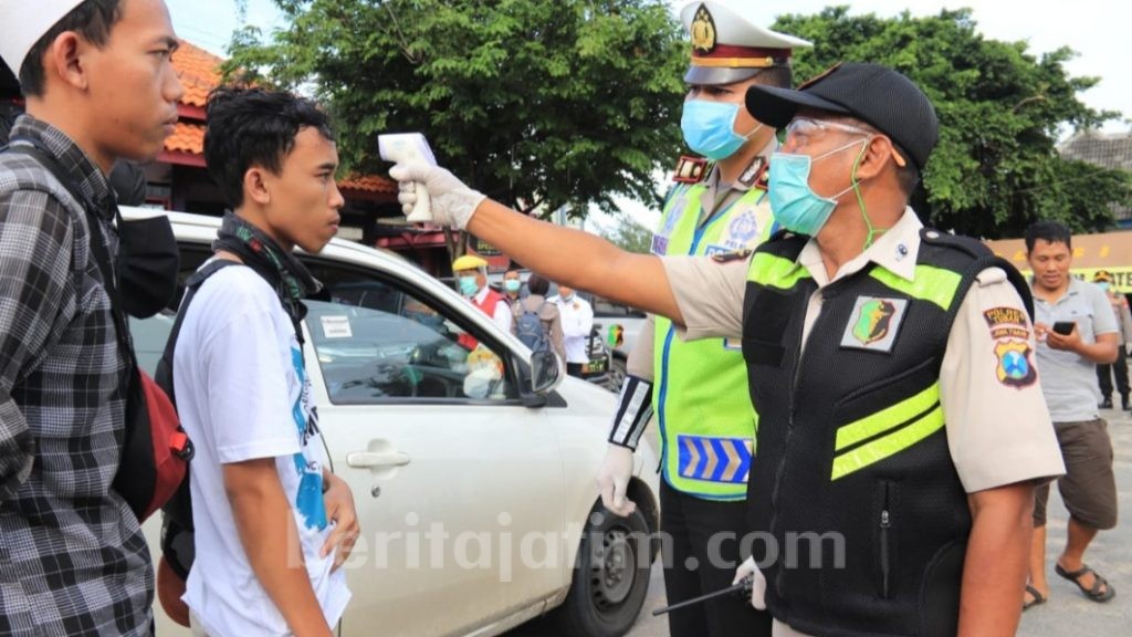 Polres Tuban Lakukan Penyekatan di Perbatasan Masuk Jatim
