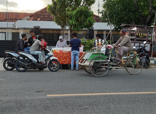Pemkab Tak Fasilitasi Pasar Takjil, Warga Diminta Taat Physical Distancing
