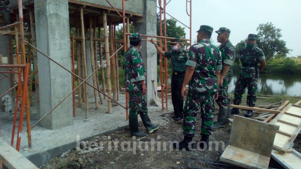 Tim Wasev Kodam V Brawijaya Tinjau TMMD ke-107 Kodim 0817 Gresik