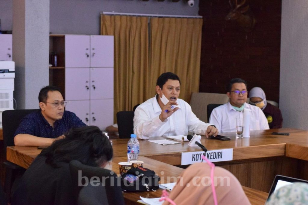 Gugus Tugas Tracing Pasien Positif Corona KediriKota2
