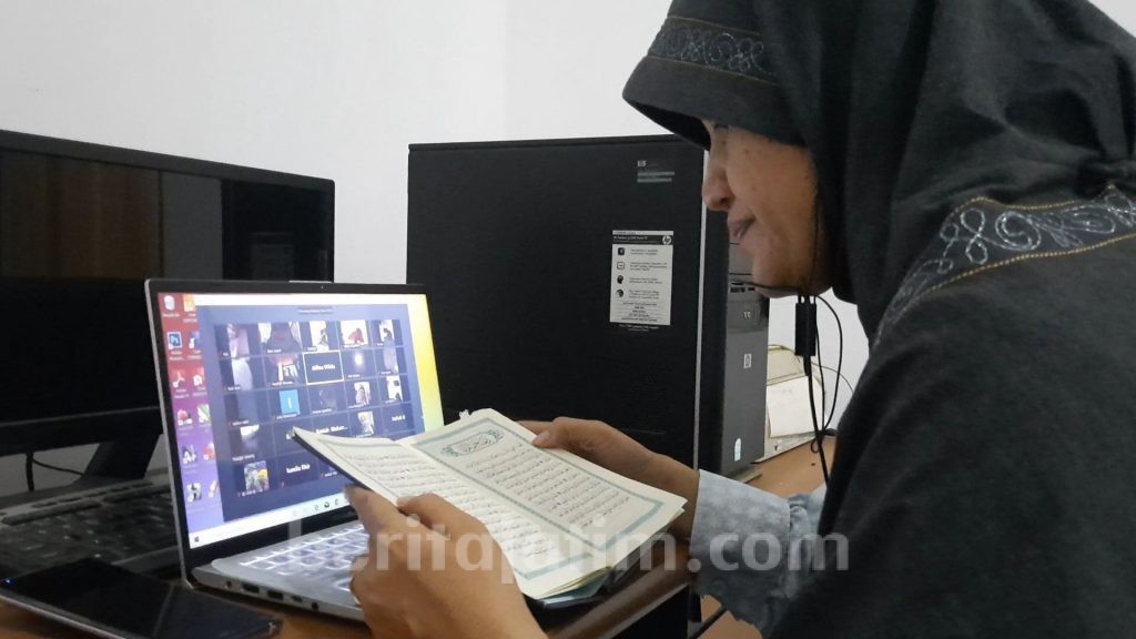 Wakil Ketua DPRD Surabaya Gelar Khataman Online Bersama Puluhan Jamaah