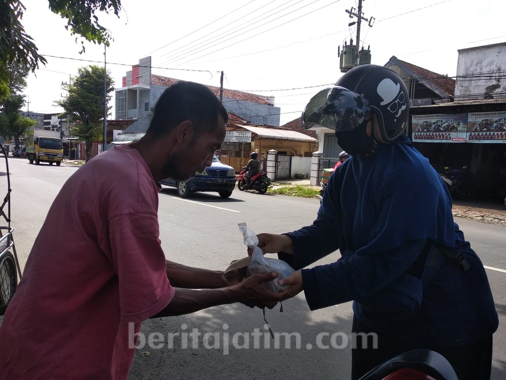 Relawan HMI-KAHMI Eksakta Turun Jalan di Jember
