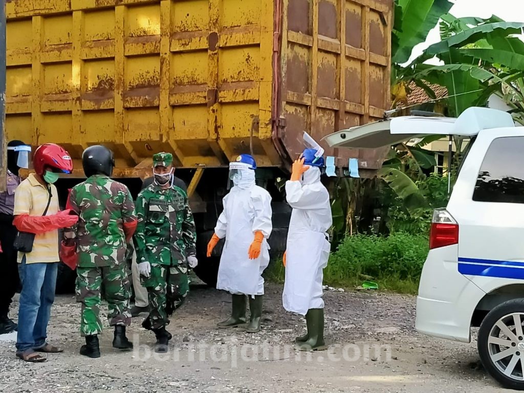 Pasutri Positif Covid-19 Dievakuasi ke RSUD Prof Dr Soekandar
