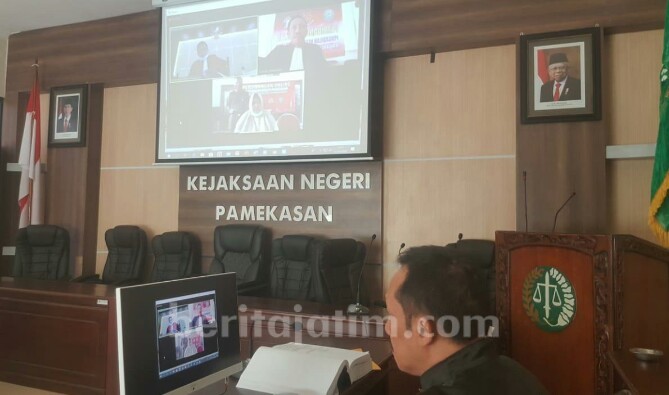 Kejari Pamekasan Terapkan Sidang Via Online